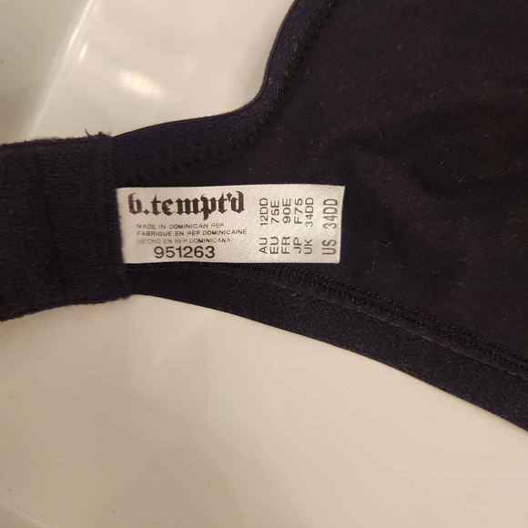B.tempt'd Bra Size 34DD - Picture 4 of 4